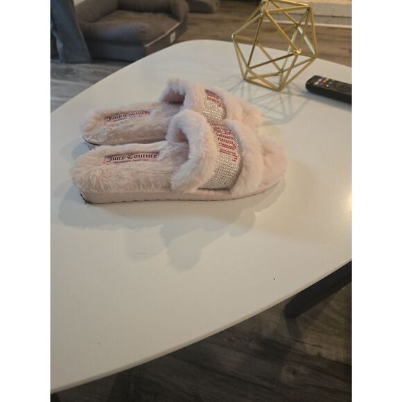 Juicy Couture PINK slippers size small womens - Picture 5 of 5